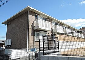 グランモア花林 206 ｜ 三重県鈴鹿市平野町1159-3（賃貸アパート1LDK・2階・33.39㎡） その1