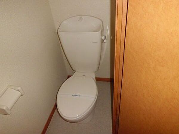 画像10:洋式水洗トイレ。