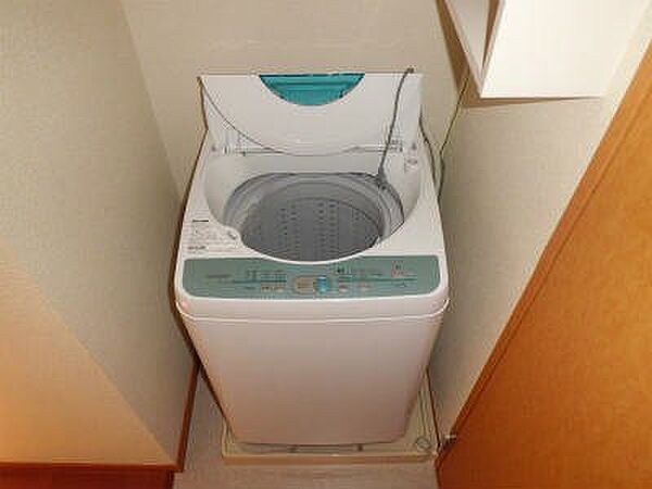 画像10:洗濯機付。