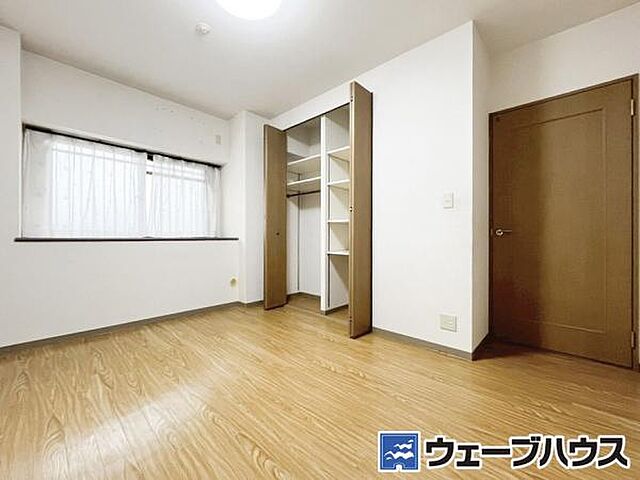 洋室 ファミール伊島 3階/-