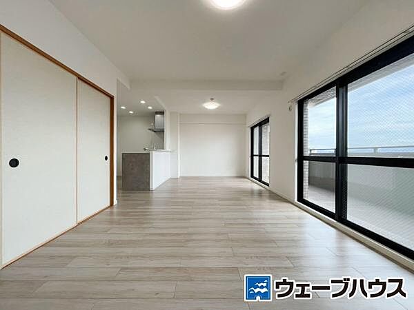 リビング/ダイニングを拡大表示