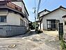 外観：前面道路（東側）