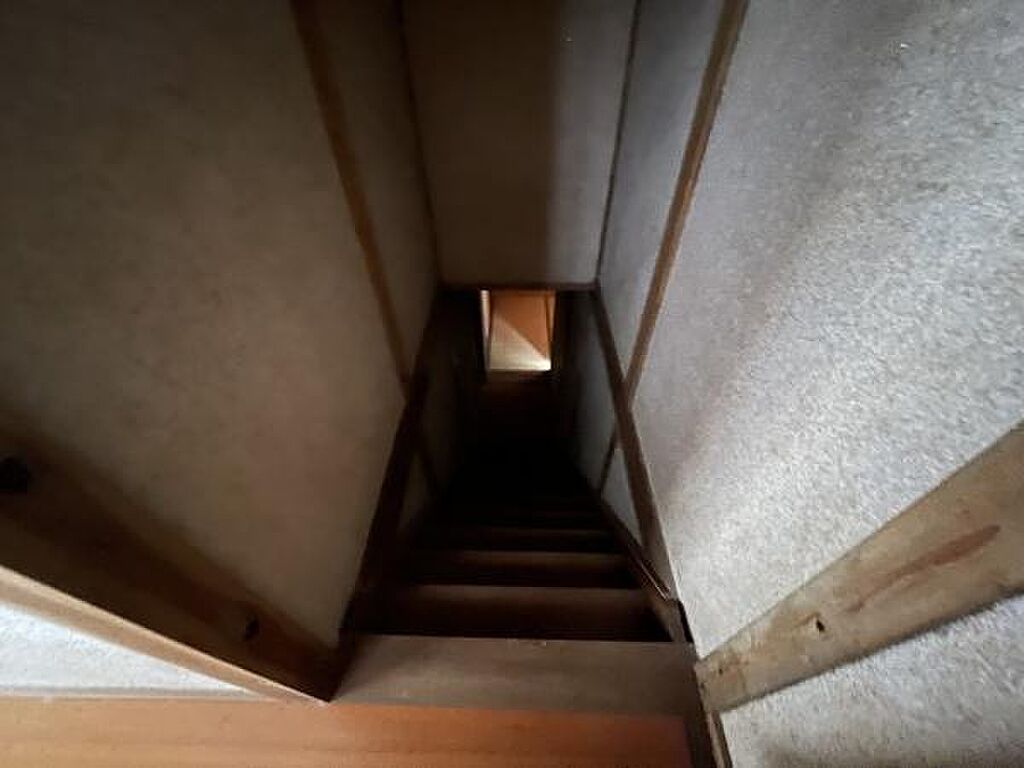 detached 愛媛県西条市丹原町石経