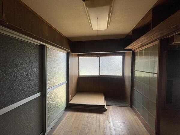 洋室を拡大表示