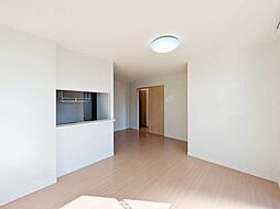 サン　フォレスト 00103 1階2LDKの室内