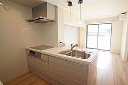 ユーフォネス 00302 1階1LDKの室内