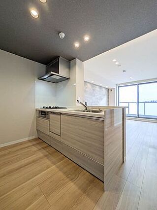 レザレII_内装_2