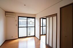 エピナール　C 101 1階2DKのリビング/ダイニング