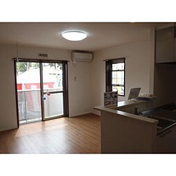 ジャルダン・デ・プレ 202 2階2LDKのリビング/ダイニング