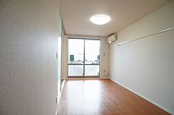 フォレストパーク 201 2階1LDKのリビング/ダイニング