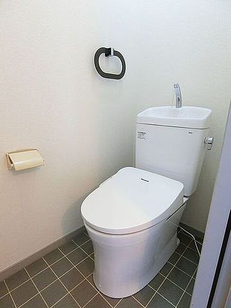 apartment 茨城県取手市白山１丁目6-22
地図を見る