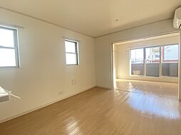 リブエ塚口 0203 2階1LDKのリビング/ダイニング