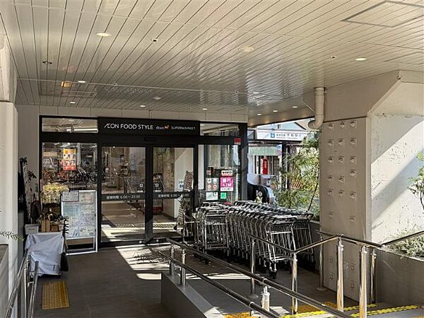 周辺を拡大表示