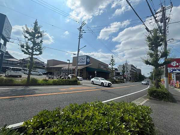 周辺を拡大表示