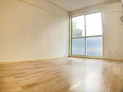 メゾングランアコール 0103 1階1Kのリビング/ダイニング