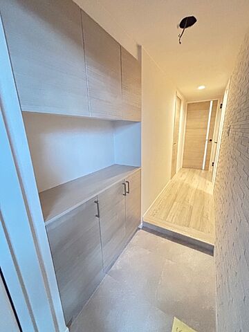 玄関 モリス京王永山 6階/-