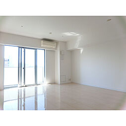 プロシード山下公園ザ・タワー 1504 15階2LDKのリビング/ダイニング