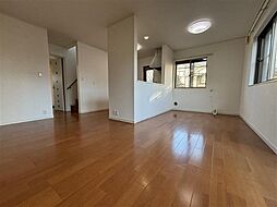 松戸市六実六丁目中古戸建 3SLDKのリビング/ダイニング