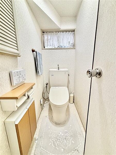 トイレを拡大表示