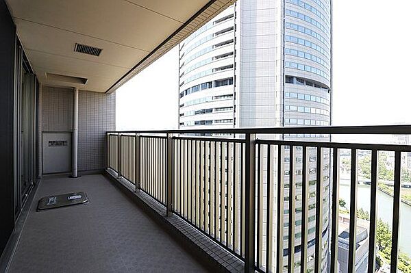 バルコニーを拡大表示