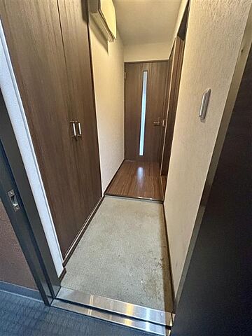 玄関 赤門ロイヤルハイツ 8階/-