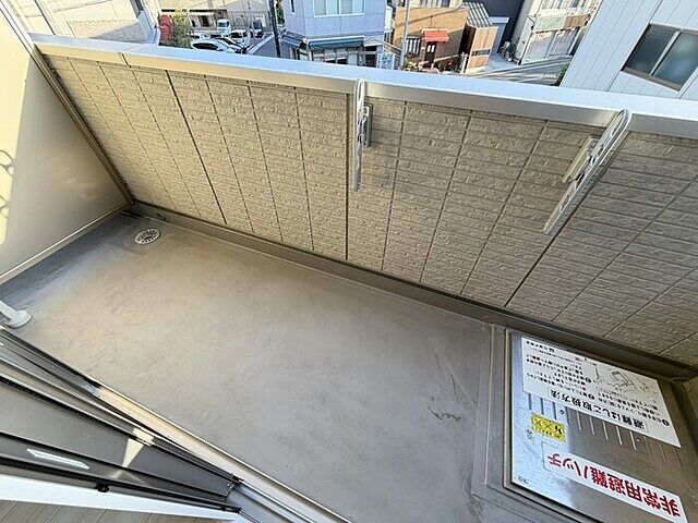 バルコニー