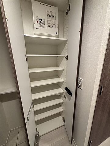 収納