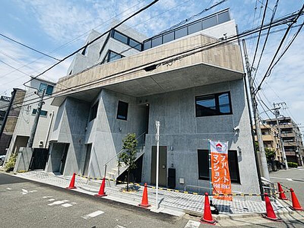 エンプレス　ワン