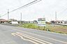 外観：綺麗な整形地　用途多彩な広い道路面の土地33坪