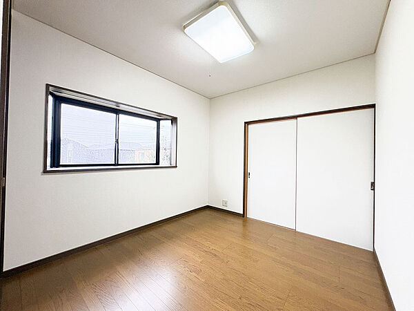 洋室を拡大表示