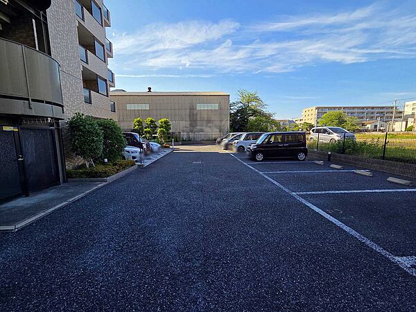 駐車場を拡大表示