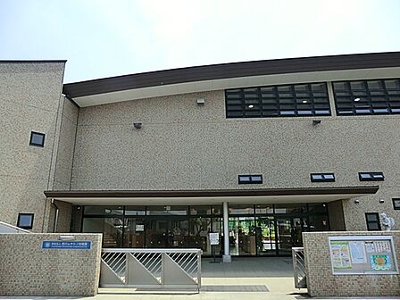 吉川ムサシノ幼稚園(900m)