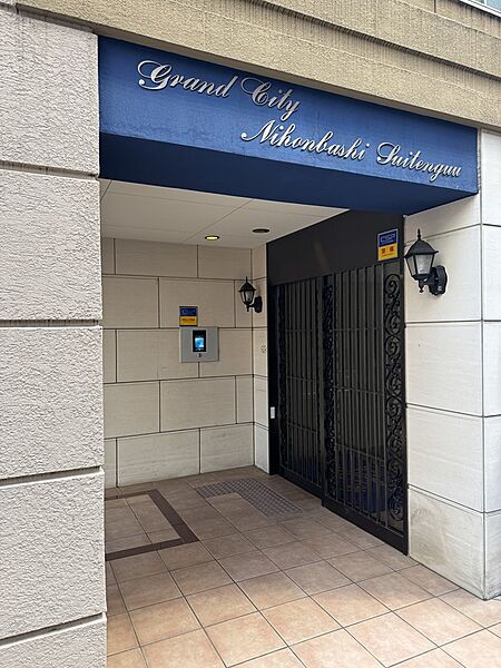 エントランスを拡大表示
