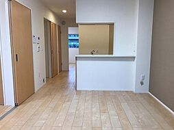 ロンサール羽生 202 2階2LDKのリビング/ダイニング