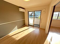 ＬｕＬｕ　Ａｉｎａ（ルルアイナ） 202 2階2LDKのリビング/ダイニング