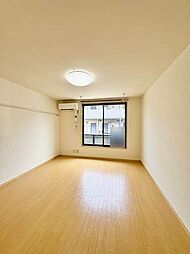 サンパレス四季 A0105 1階1Kのリビング/ダイニング