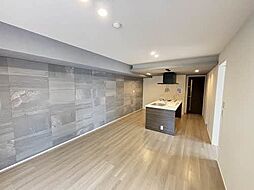 クレヴィア 101 1階2LDKのリビング/ダイニング