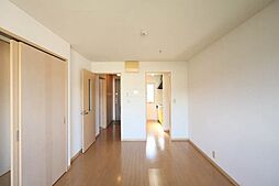 クローバの森 A0206 2階1LDKのリビング/ダイニング