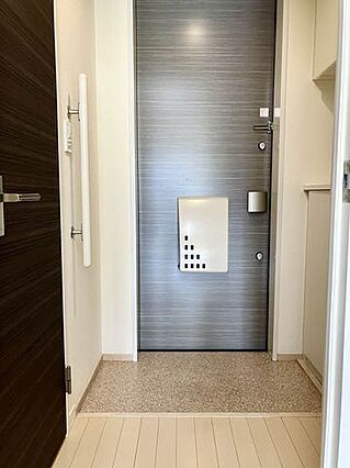 シャーメゾン・スターク_内装_3