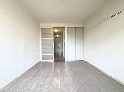 ボー・ヴィラージュ A0202 2階1Kのリビング/ダイニング