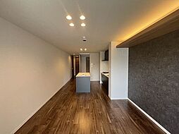 広々としたリビングが自慢の間取りです♪