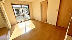 シャーメゾンあいりすＢ B