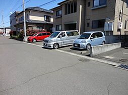 4 / 4
