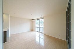 シャーメゾンＫ 105 1階1LDKのリビング/ダイニング