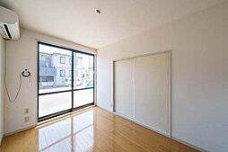 ディアスＫ 102 1階2DKのリビング/ダイニング