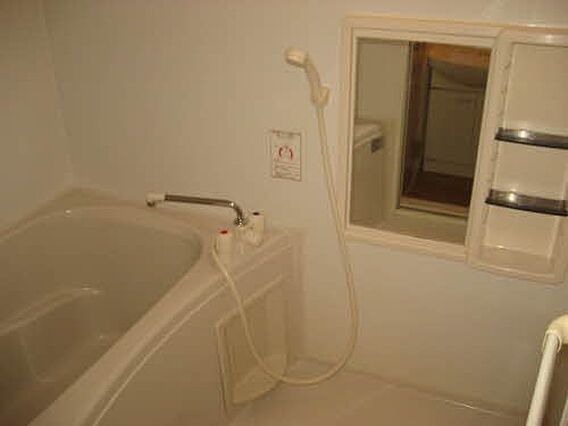 もみの木_内装_3