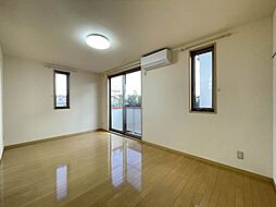 シャーメゾン笹森 101 1階ワンルームのリビング/ダイニング