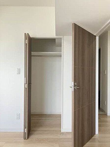 北側洋室ウォークインクローゼット