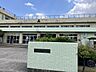 周辺：新潟市立石山中学校 1300m