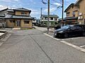 東側前面道路